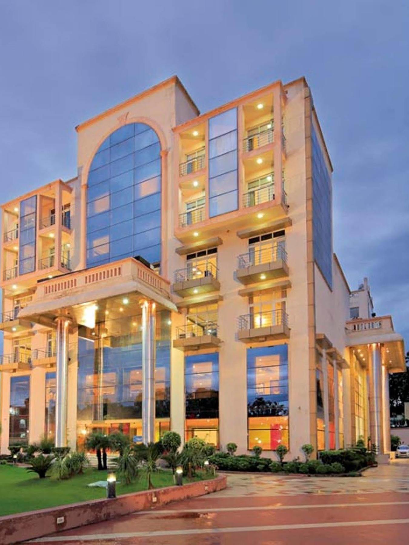 Golden Tulip Haridwar Hotel Exterior photo