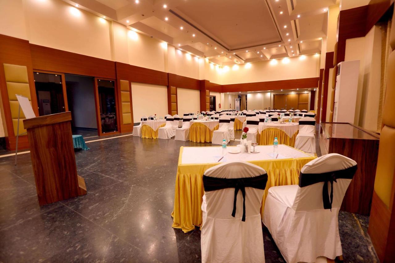 Golden Tulip Haridwar Hotel Exterior photo